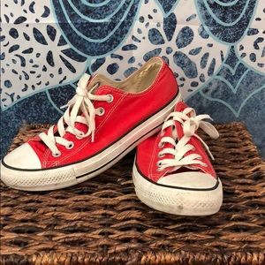 red converse